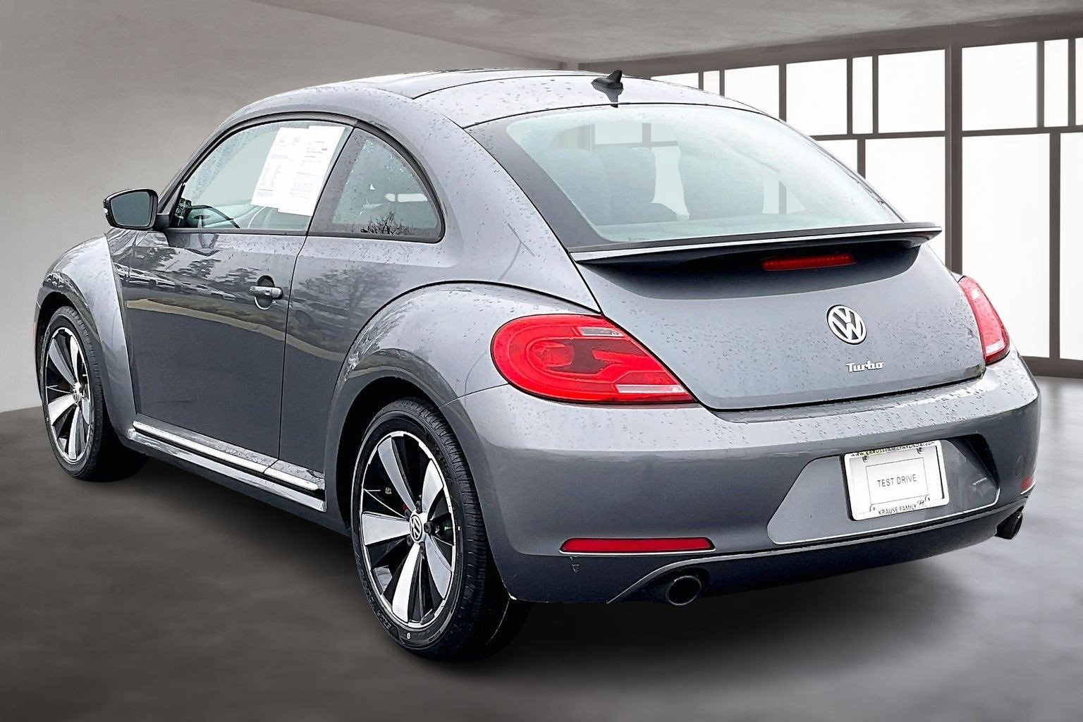 Used 2012 Volkswagen Beetle Turbo image 4