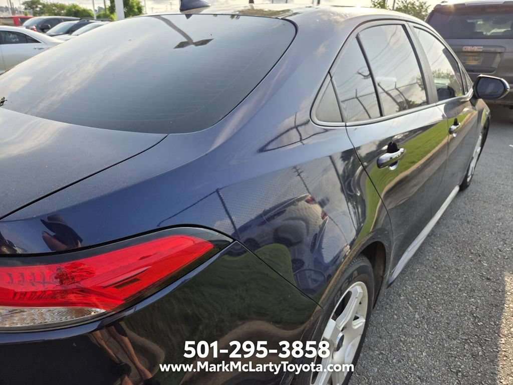 Used 2020 Toyota Corolla LE FWD image 9