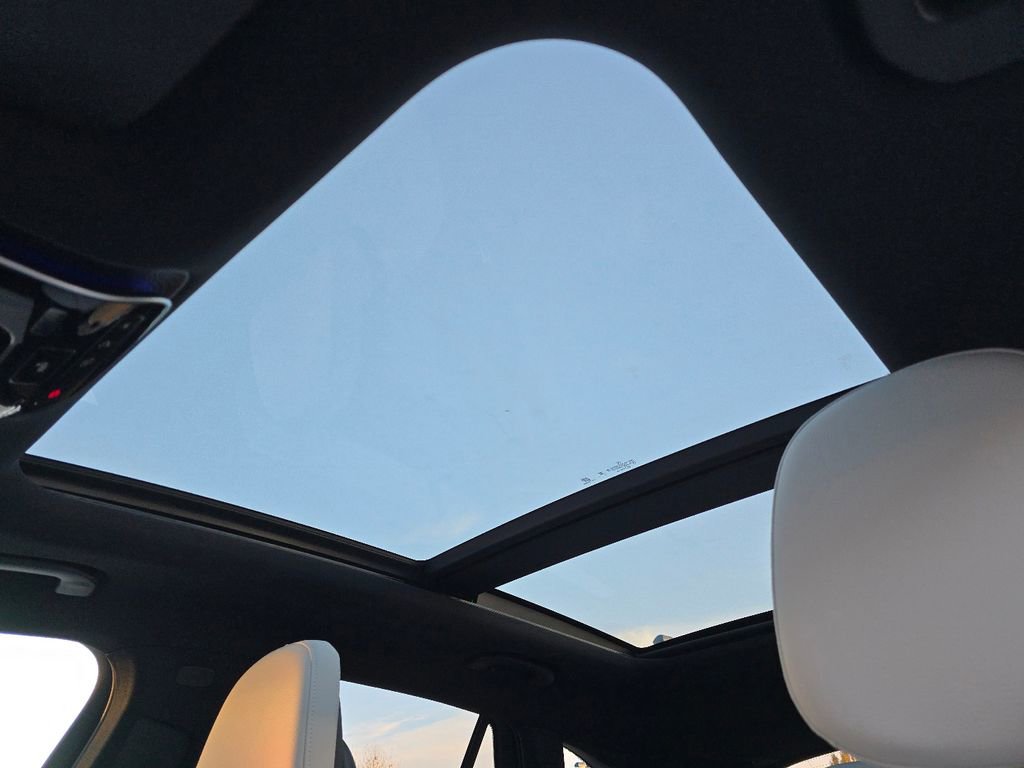 New 2026 Mercedes-Benz GLC 300 GLC 300 image 4