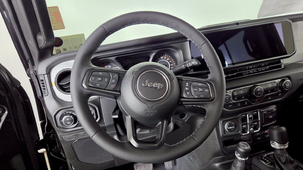 New 2026 Jeep Gladiator Sport AWD/4WD image 12