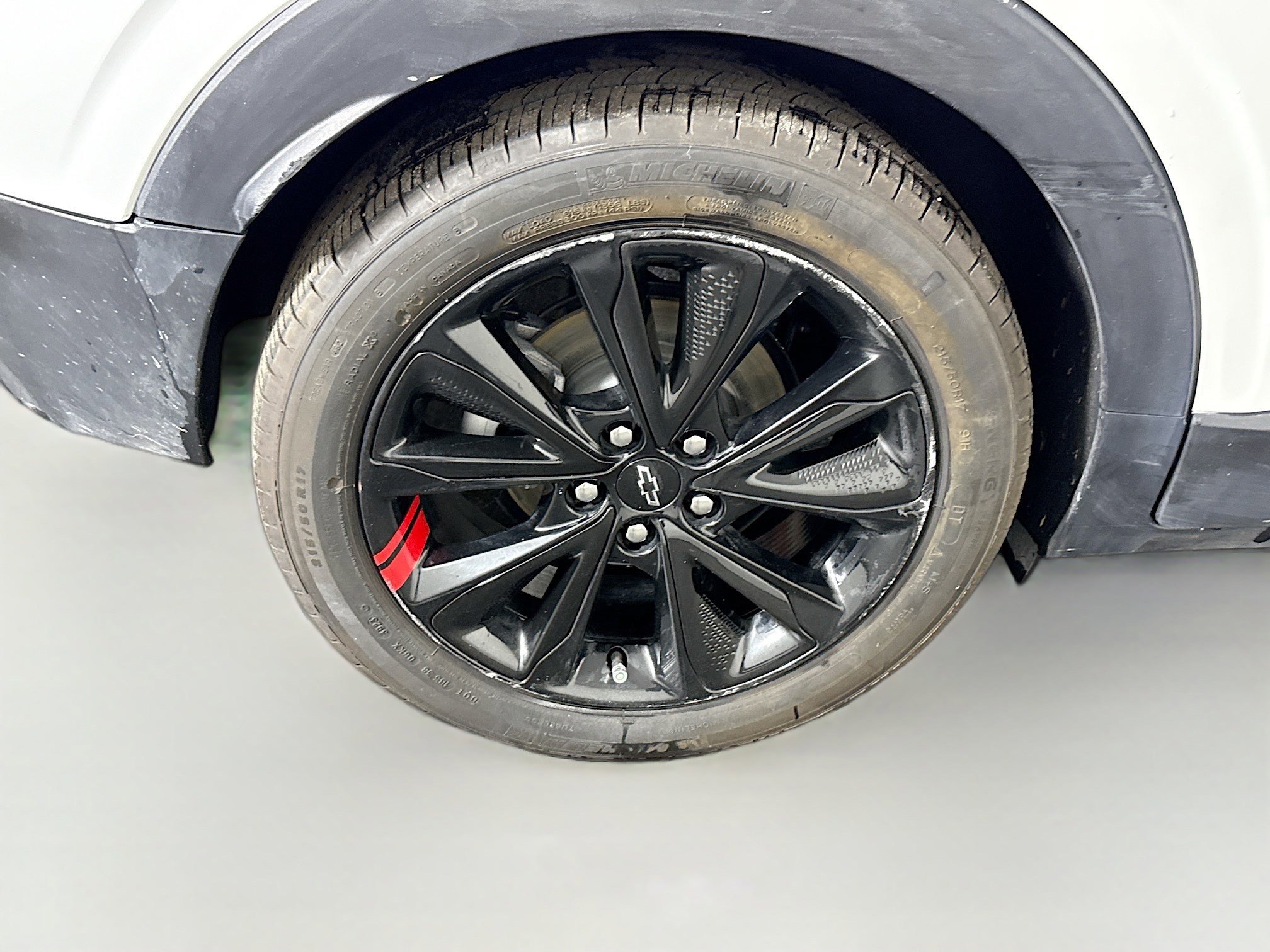 Used 2023 Chevrolet Bolt EUV LT w/ Convenience Package image 33