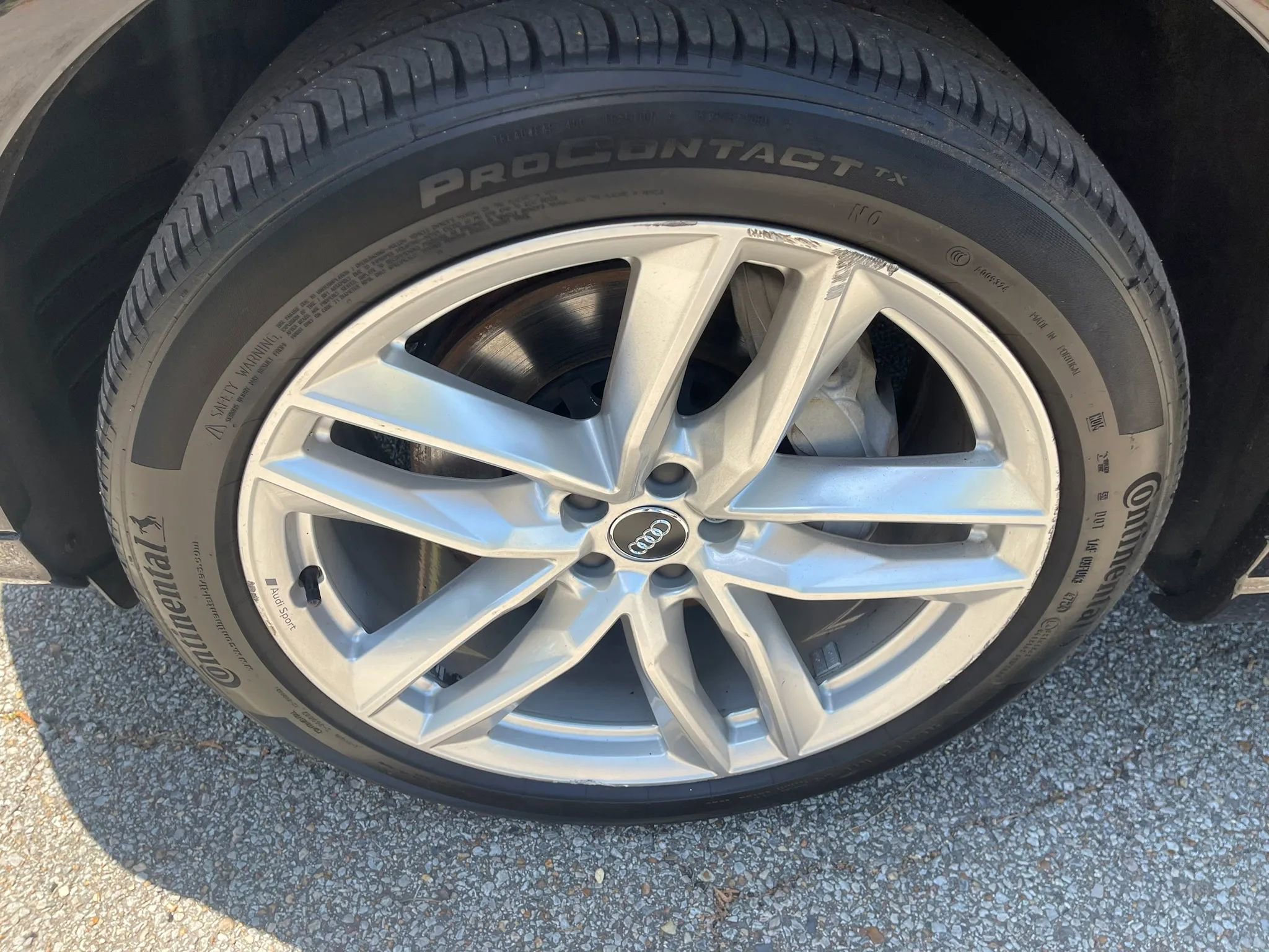 Used 2018 Audi Q7 3.0T Prestige image 9