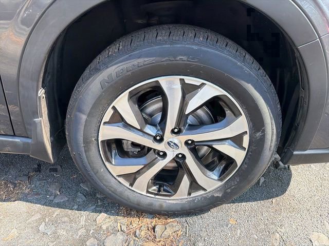 Used 2022 Subaru Outback Limited AWD/4WD image 8