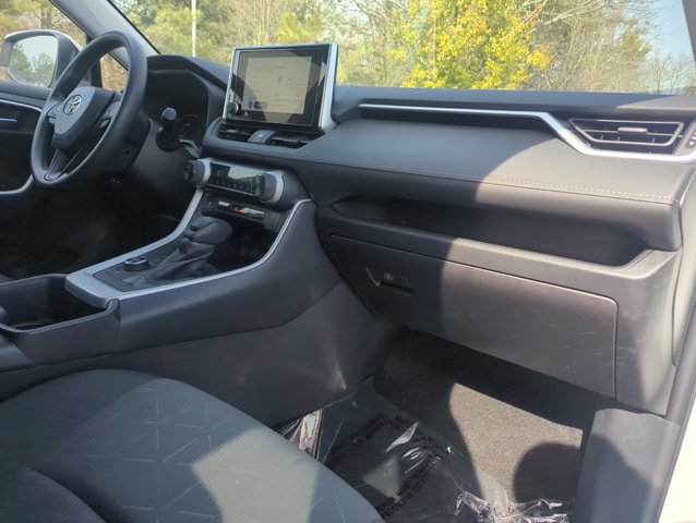 Certified 2024 Toyota RAV4 XLE image 26
