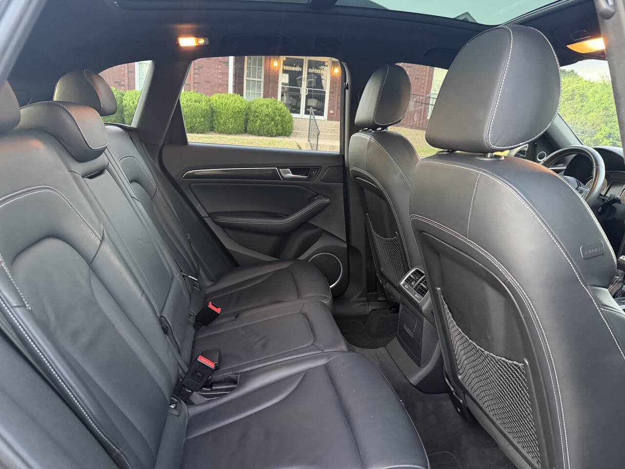 Used 2015 Audi SQ5 Premium Plus AWD/4WD image 23