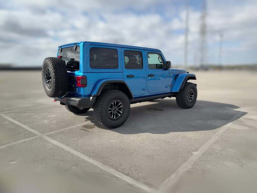 New 2026 Jeep Wrangler Unlimited Rubicon image 12