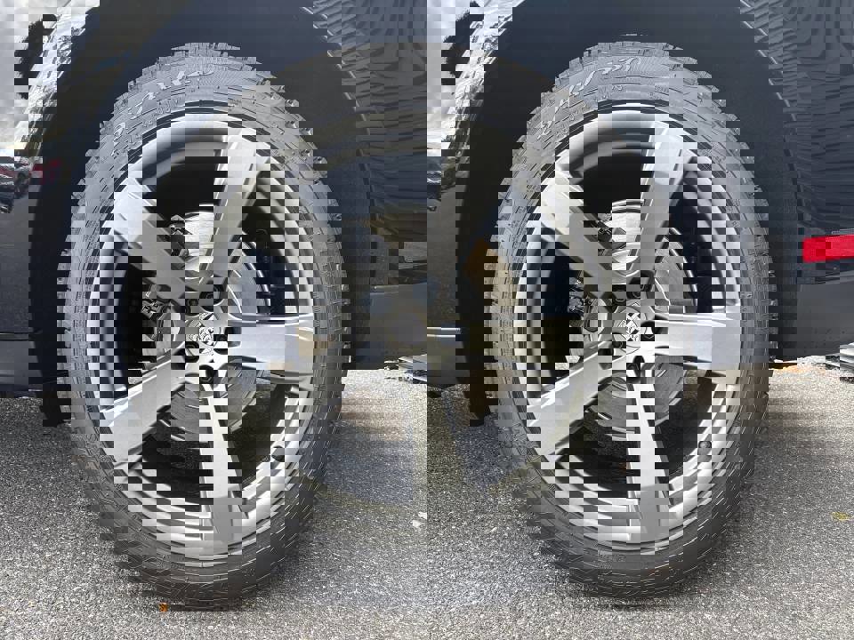 Certified 2026 Porsche Macan image 22