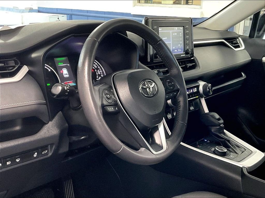 Certified 2022 Toyota RAV4 XLE w/ Convenience Package AWD/4WD image 8