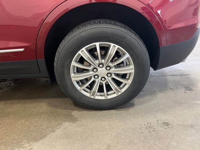 Used 2018 Cadillac XT5 Luxury w/ Driver Awareness Package image 19