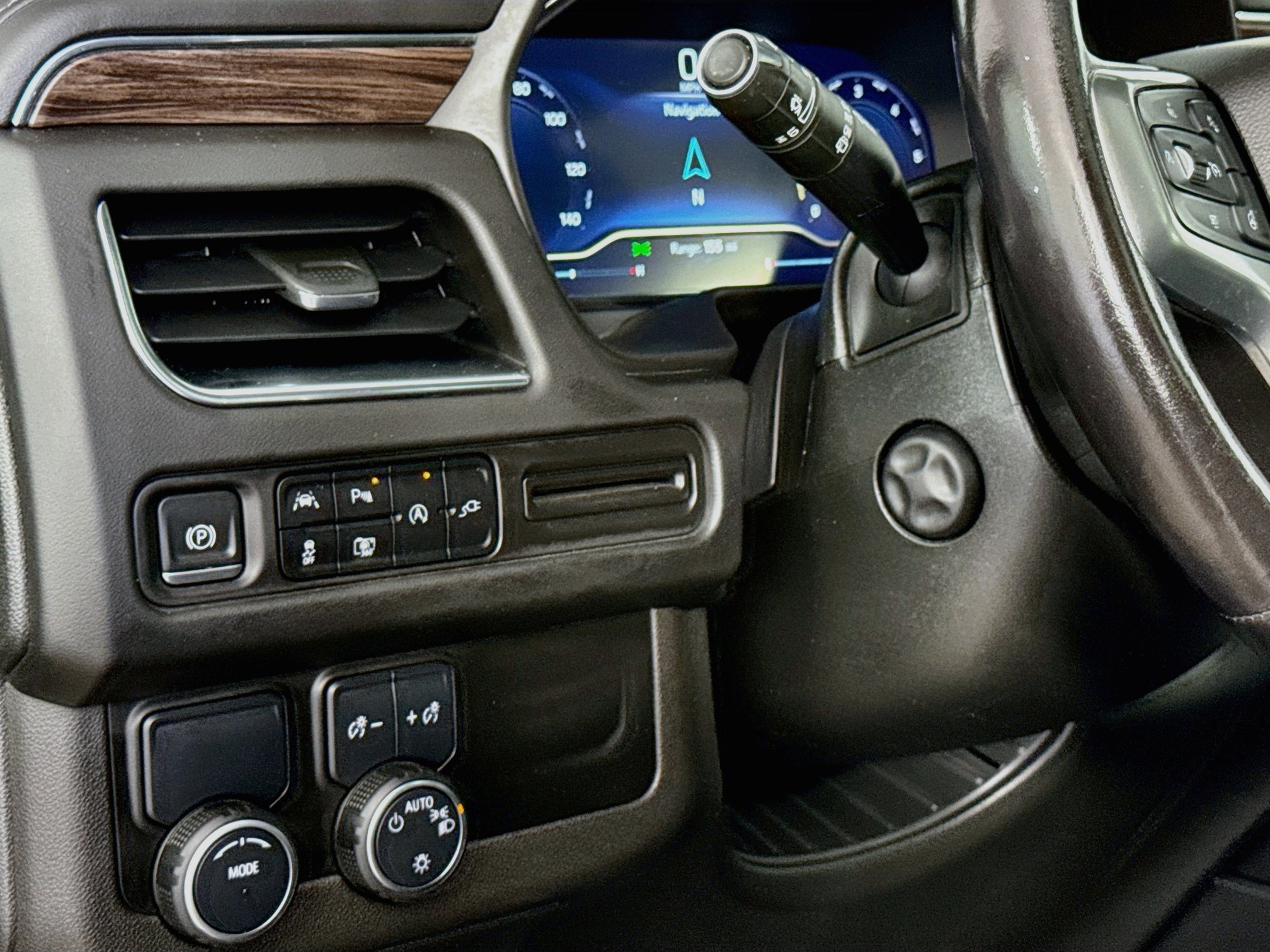 Used 2022 Chevrolet Tahoe LT RWD image 12