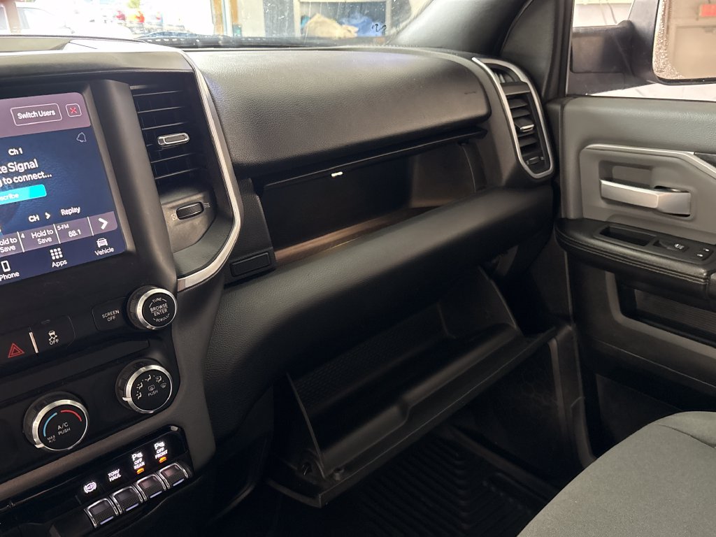 Used 2022 RAM 2500 Big Horn w/ Level 1 Equipment Group AWD/4WD image 44