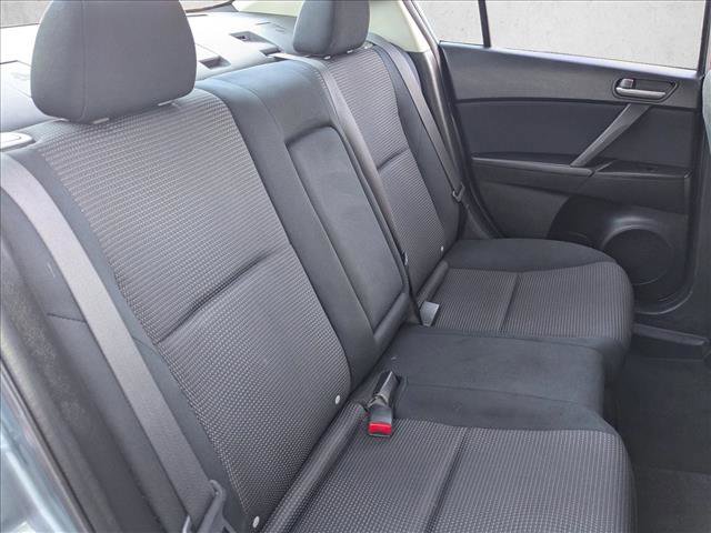 Used 2013 MAZDA MAZDA3 i Touring image 17