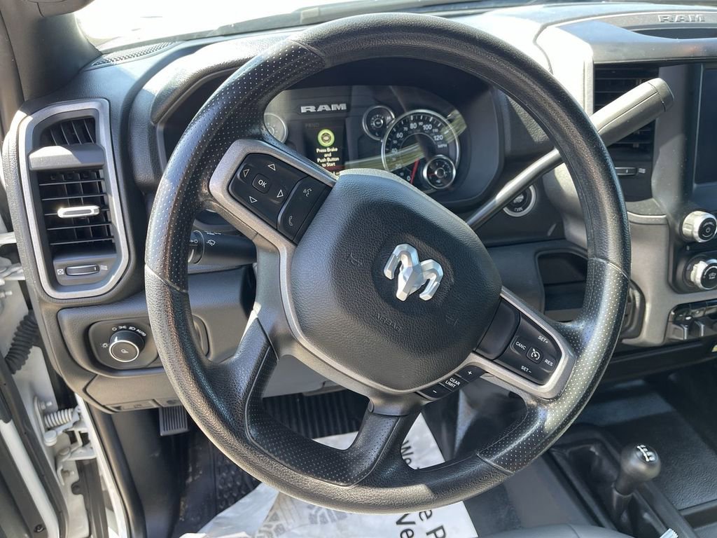 Used 2024 RAM 3500 Tradesman w/ Chrome Appearance Group AWD/4WD image 6