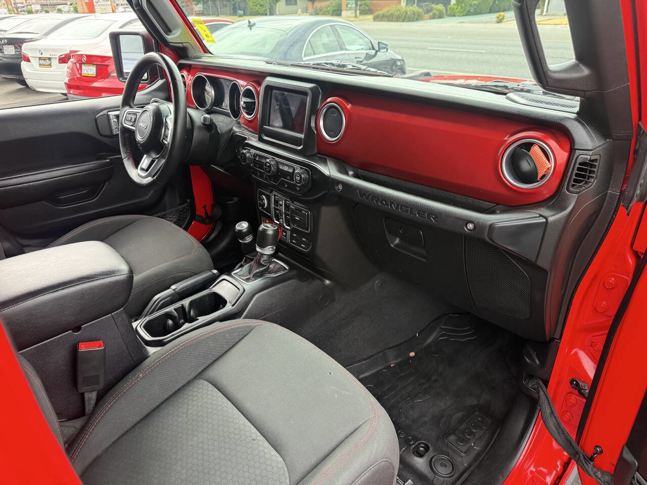 Used 2019 Jeep Wrangler Unlimited Rubicon w/ LED Lighting Group image 16