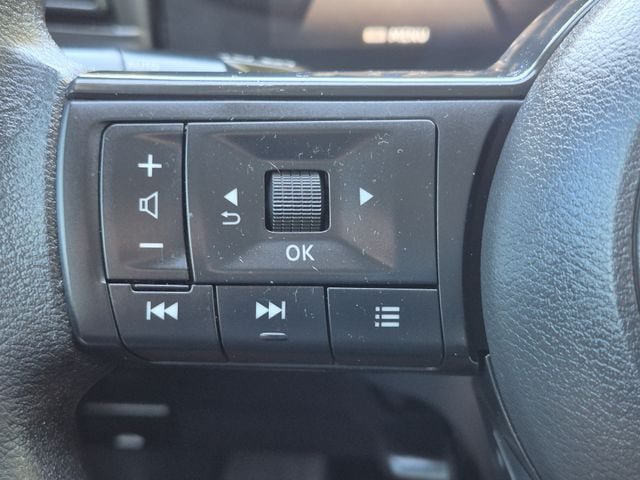 Certified 2025 Nissan Kicks S AWD/4WD image 12