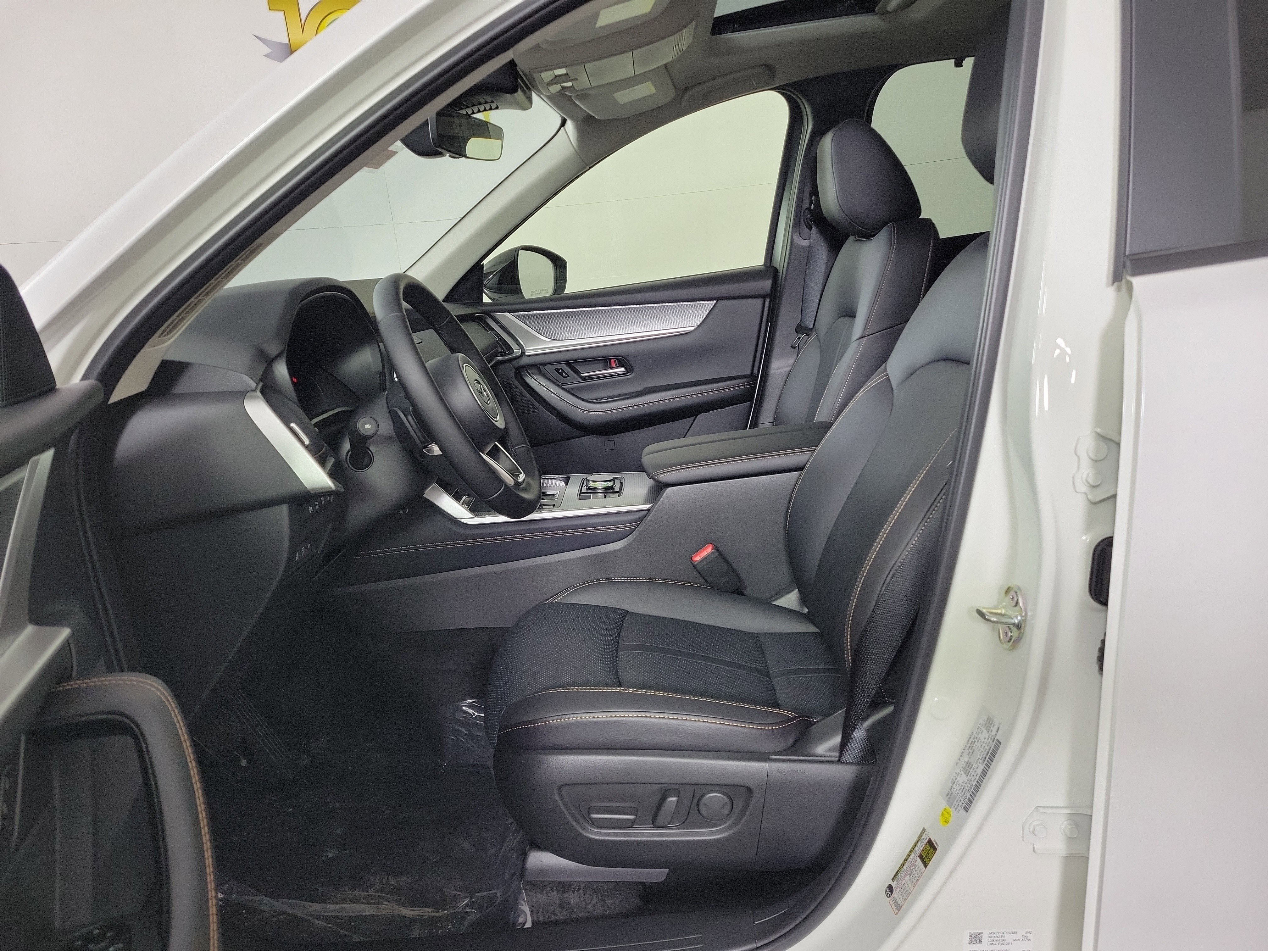 New 2026 MAZDA CX-70 3.3 Turbo w/ Preferred Package image 11