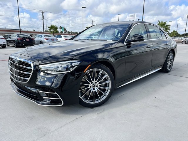 New 2026 Mercedes-Benz S 580 4MATIC Sedan image 3