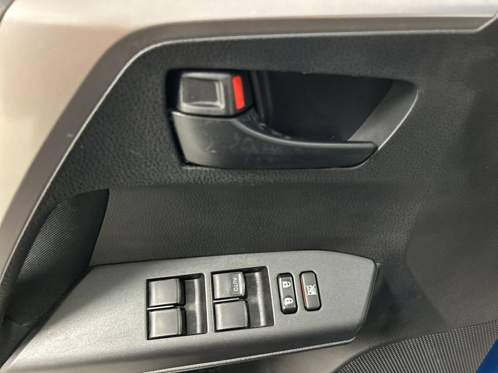 Used 2017 Toyota RAV4 LE w/ All Weather Liner Package AWD/4WD image 11