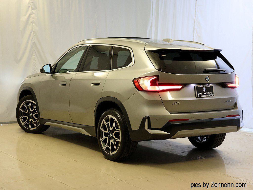 Certified 2024 BMW X1 xDrive28i w/ Convenience Package AWD/4WD image 9