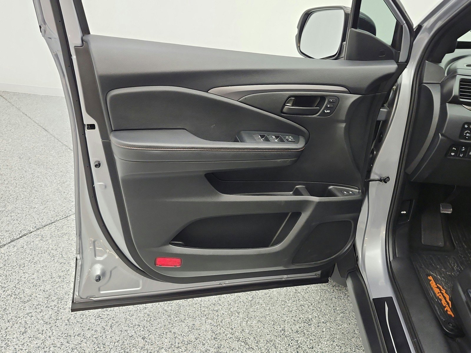 Used 2022 Honda Passport TrailSport image 29