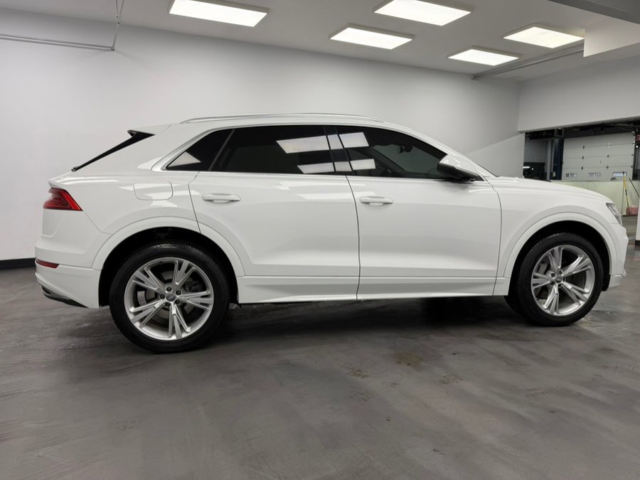 Used 2019 Audi Q8 Premium w/ Convenience Package image 9