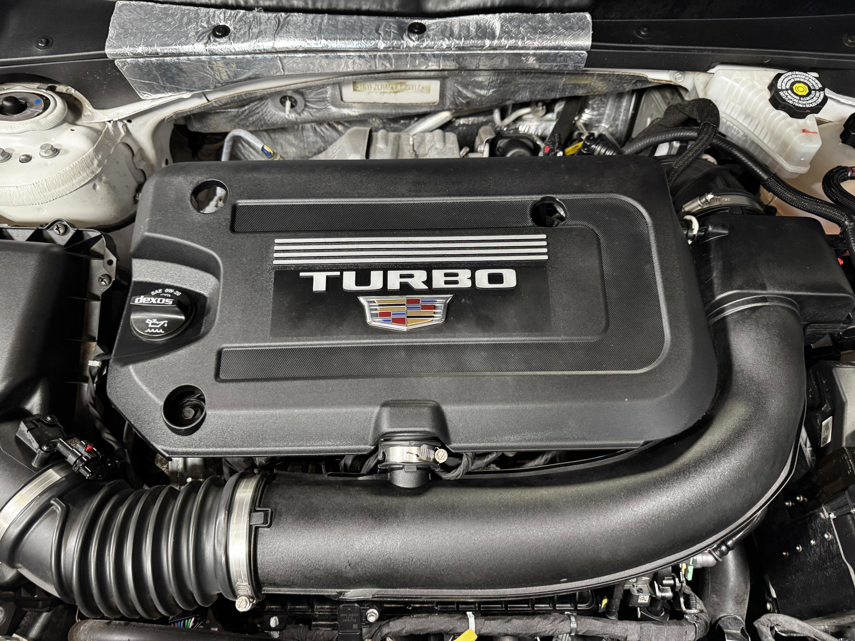 Used 2020 Cadillac XT4 Premium Luxury w/ Driver Awareness Package image 43