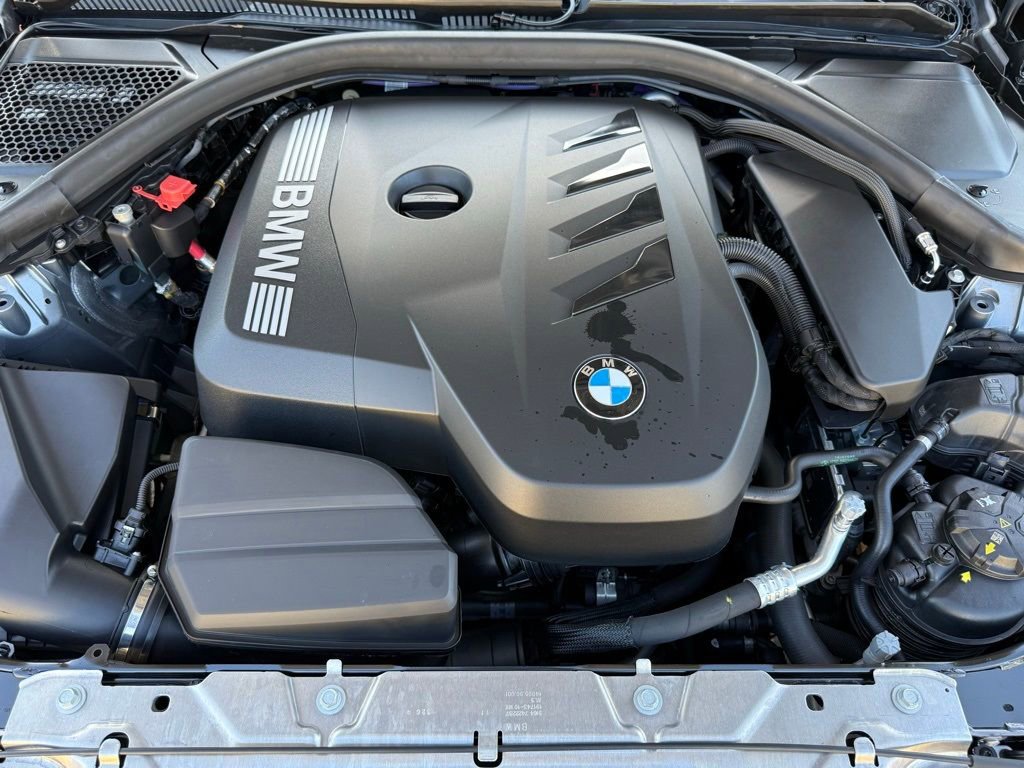 Used 2025 BMW 330i Sedan w/ Convenience Package image 32