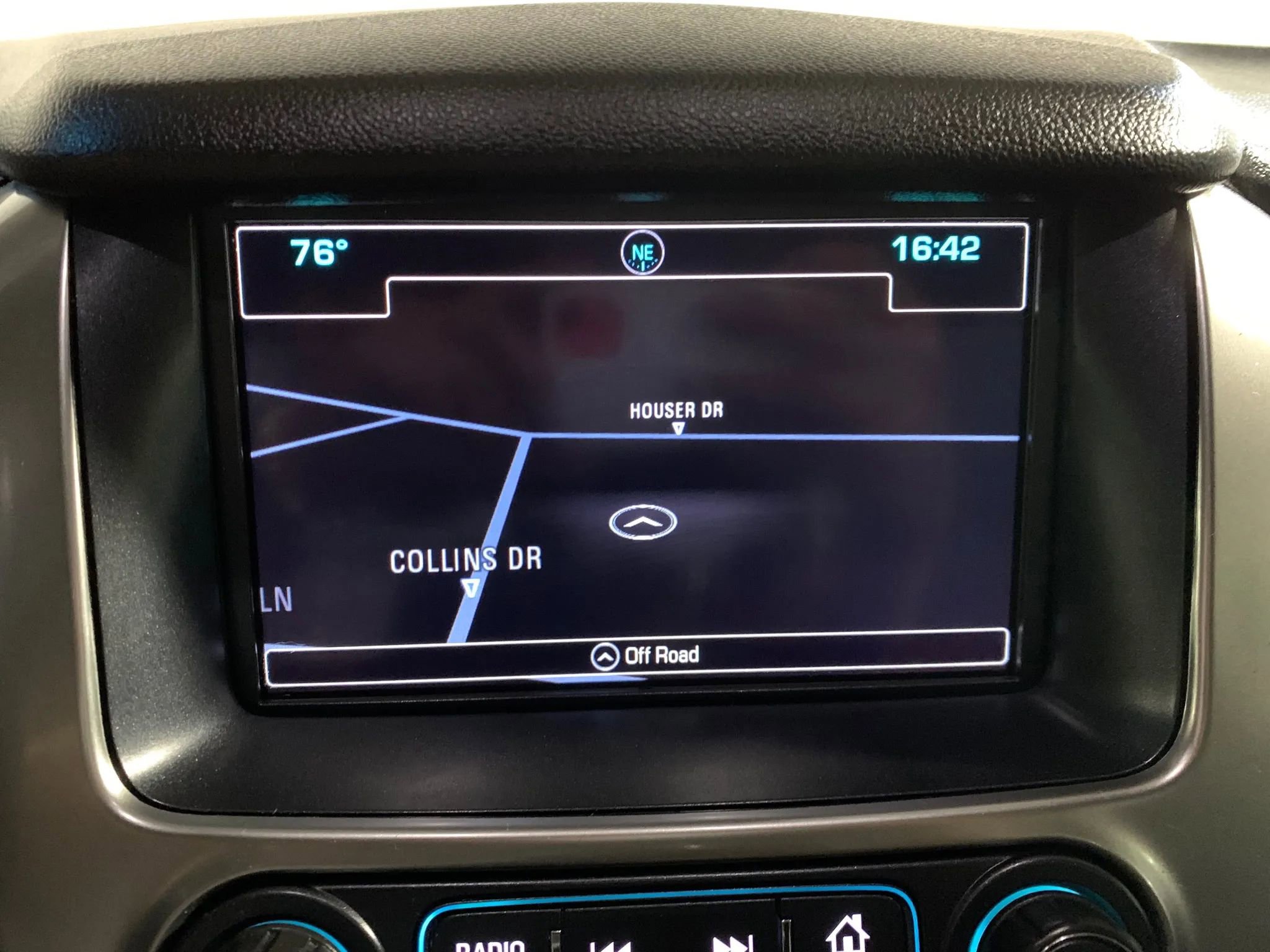 Used 2017 Chevrolet Tahoe LT image 9