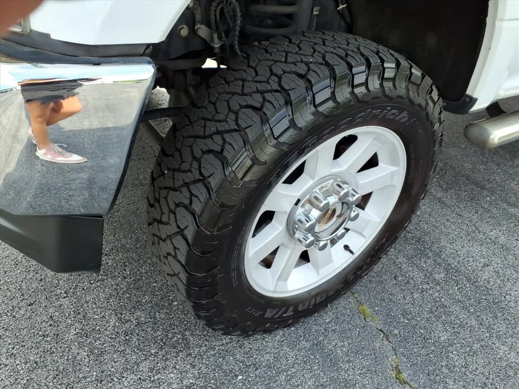 Used 2017 Ford F250 XL w/ Power Equipment Group AWD/4WD image 11