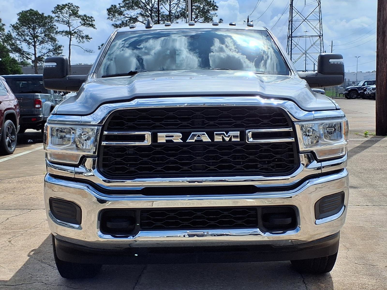 Used 2023 RAM 2500 Tradesman AWD/4WD image 24