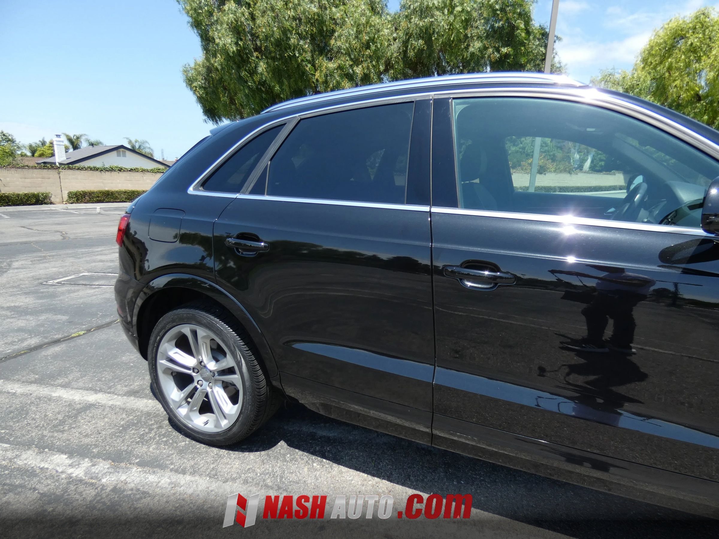 Used 2018 Audi Q3 2.0T Premium Plus w/ Premium Plus Package AWD/4WD image 11