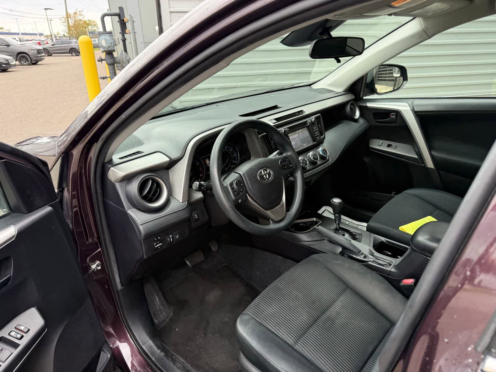 Used 2017 Toyota RAV4 LE w/ All Weather Liner Package AWD/4WD image 7