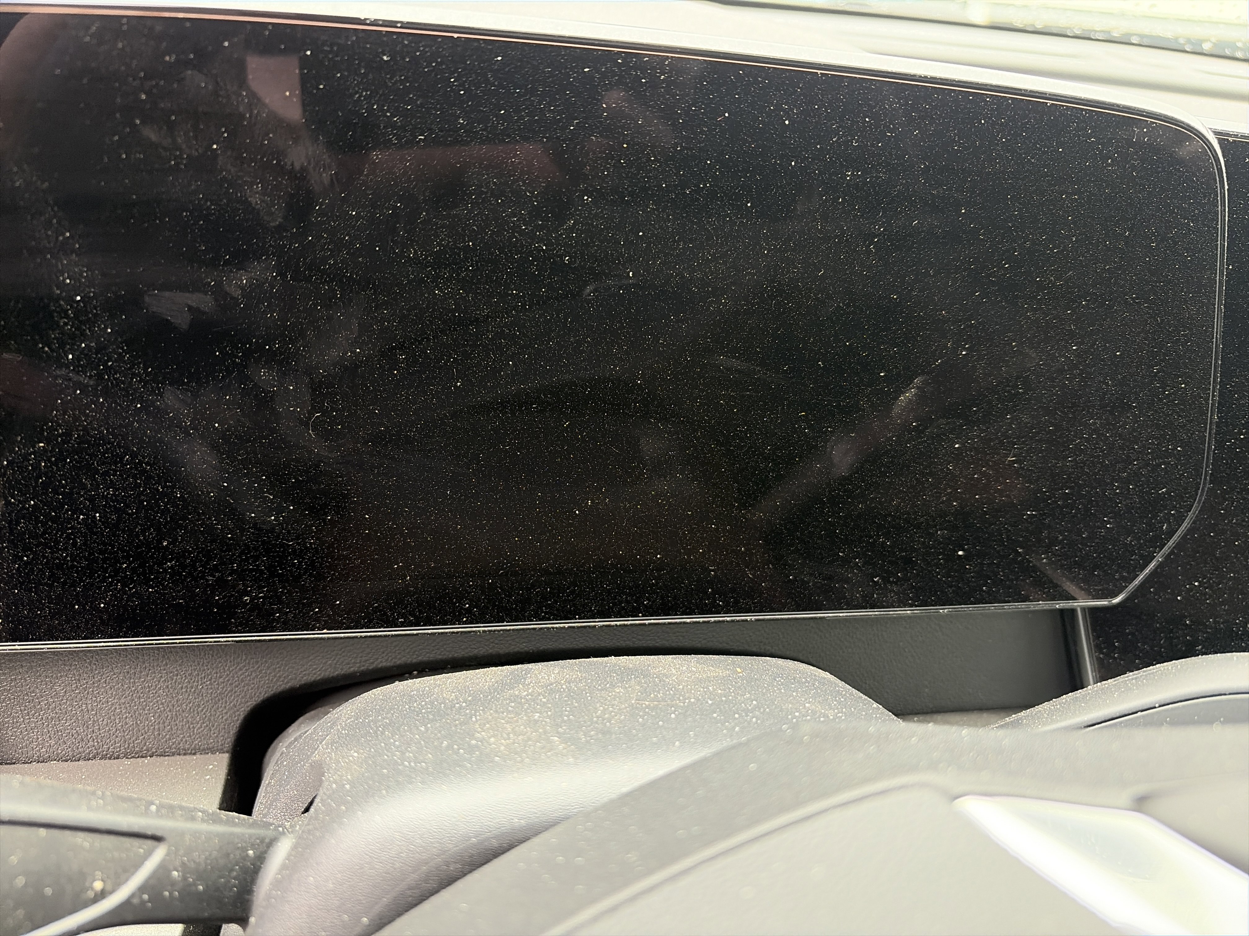 Certified 2025 Chevrolet Traverse LT w/ Sun and Wheel Package image 9