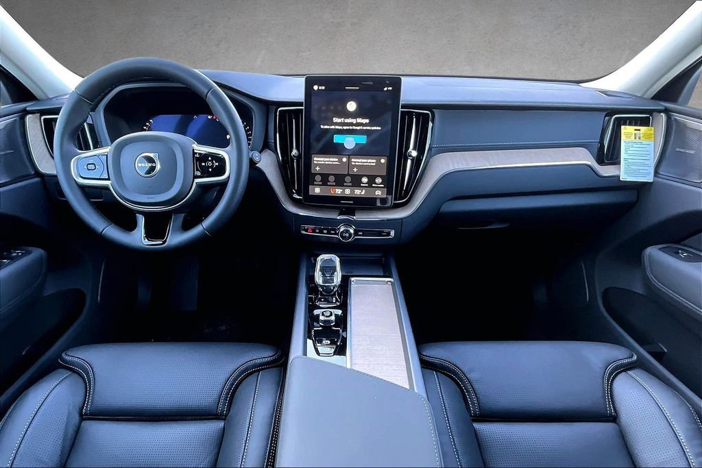 New 2026 Volvo XC60 B5 Ultra w/ Protection Package Premier AWD/4WD image 5