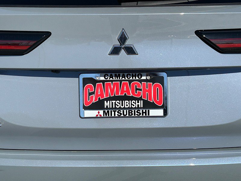 New 2026 Mitsubishi Outlander SE FWD image 12