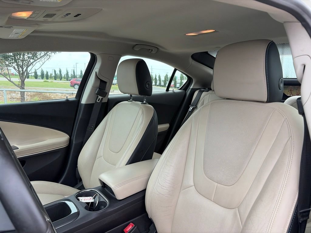 Used 2012 Chevrolet Volt Premium w/ Premium Trim Package FWD image 46