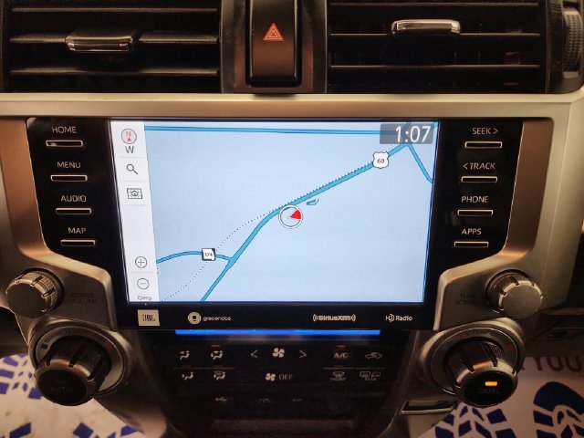 Used 2020 Toyota 4Runner Limited AWD/4WD image 17