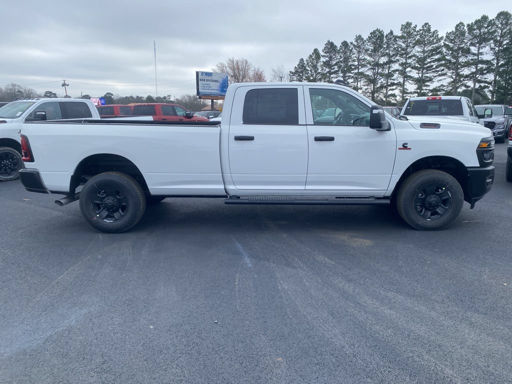 New 2026 RAM 3500 Tradesman AWD/4WD image 4