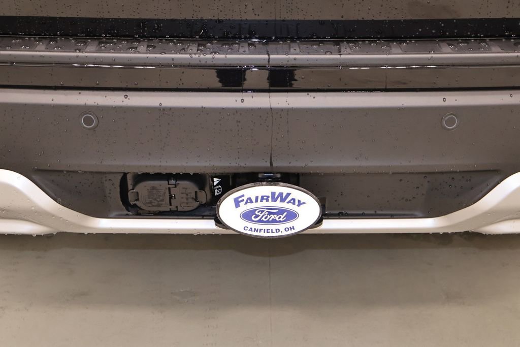 New 2026 Ford Explorer Platinum image 44