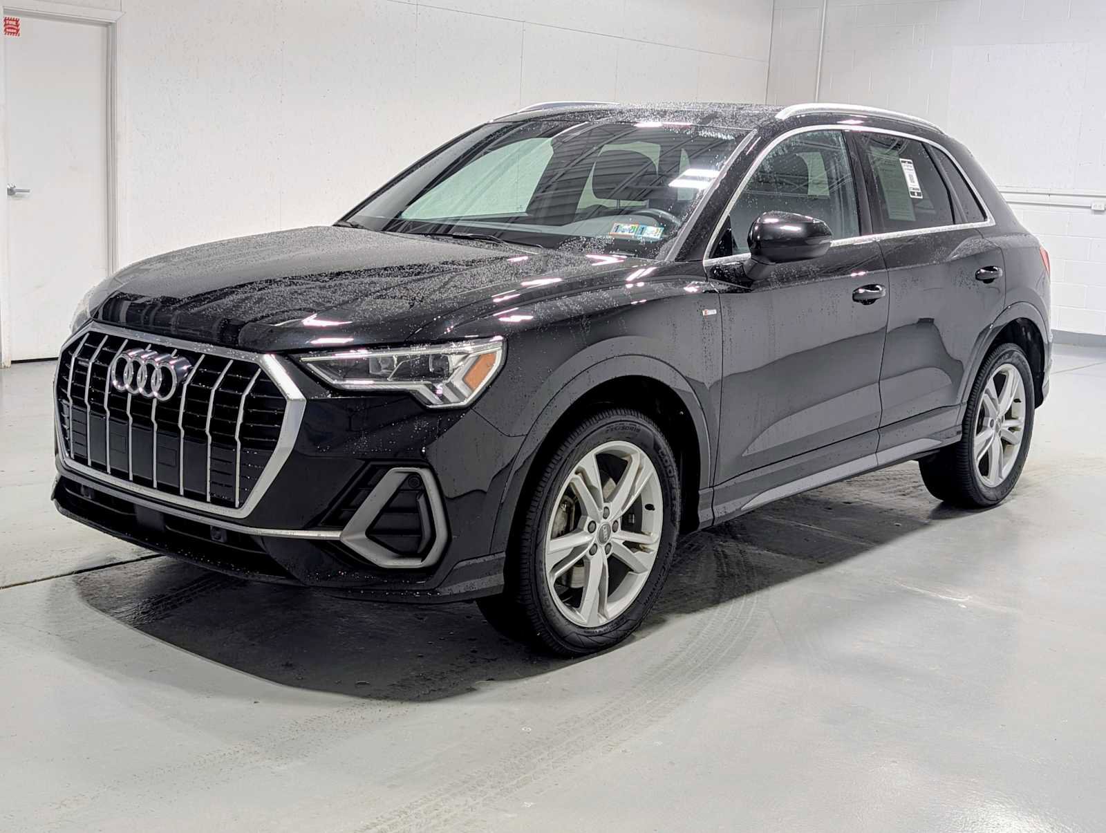 Used 2020 Audi Q3 2.0T Premium Plus image 1