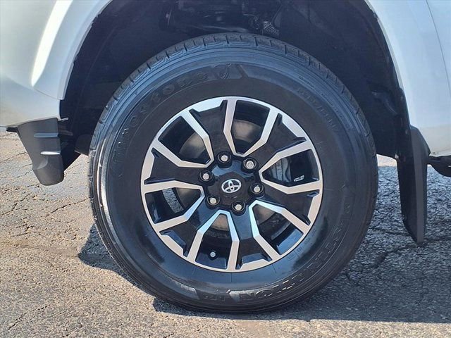 Used 2021 Toyota Tacoma TRD Sport image 22