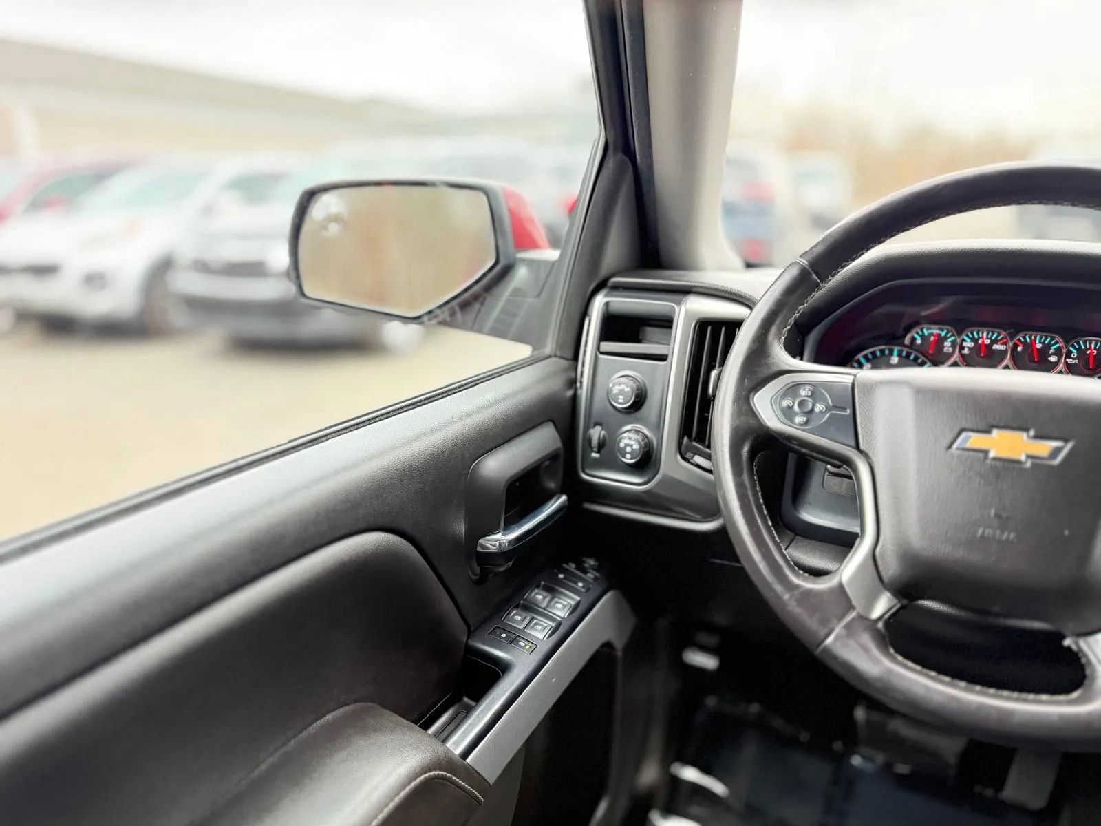 Used 2018 Chevrolet Silverado 1500 LT w/ All Star Edition image 15