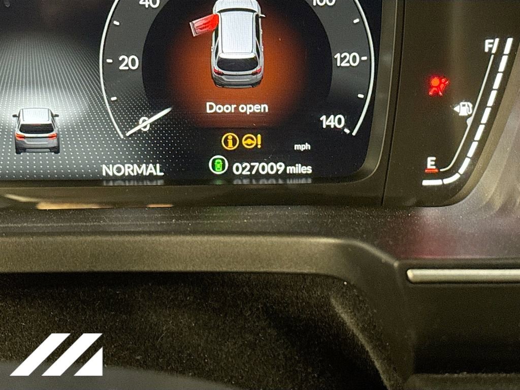 Used 2025 Honda Pilot Elite image 13