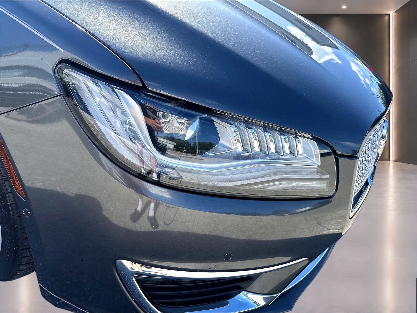 Used 2020 Lincoln MKZ Reserve w/ Elements Package FWD image 35