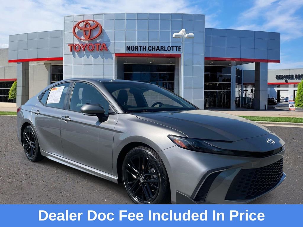 Used 2025 Toyota Camry SE w/ Convenience Package