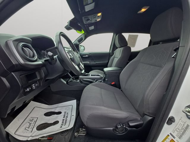 Certified 2019 Toyota Tacoma TRD Off-Road AWD/4WD image 10