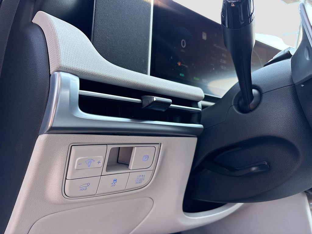 New 2025 Hyundai Tucson SEL image 10