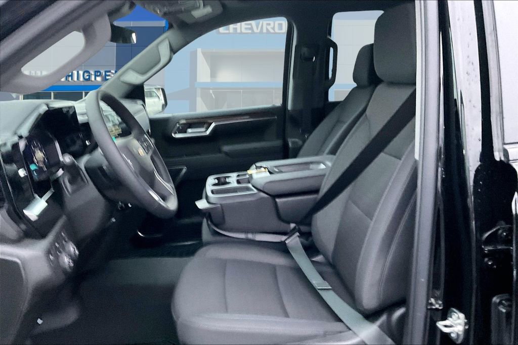 New 2026 Chevrolet Silverado 1500 LT image 25
