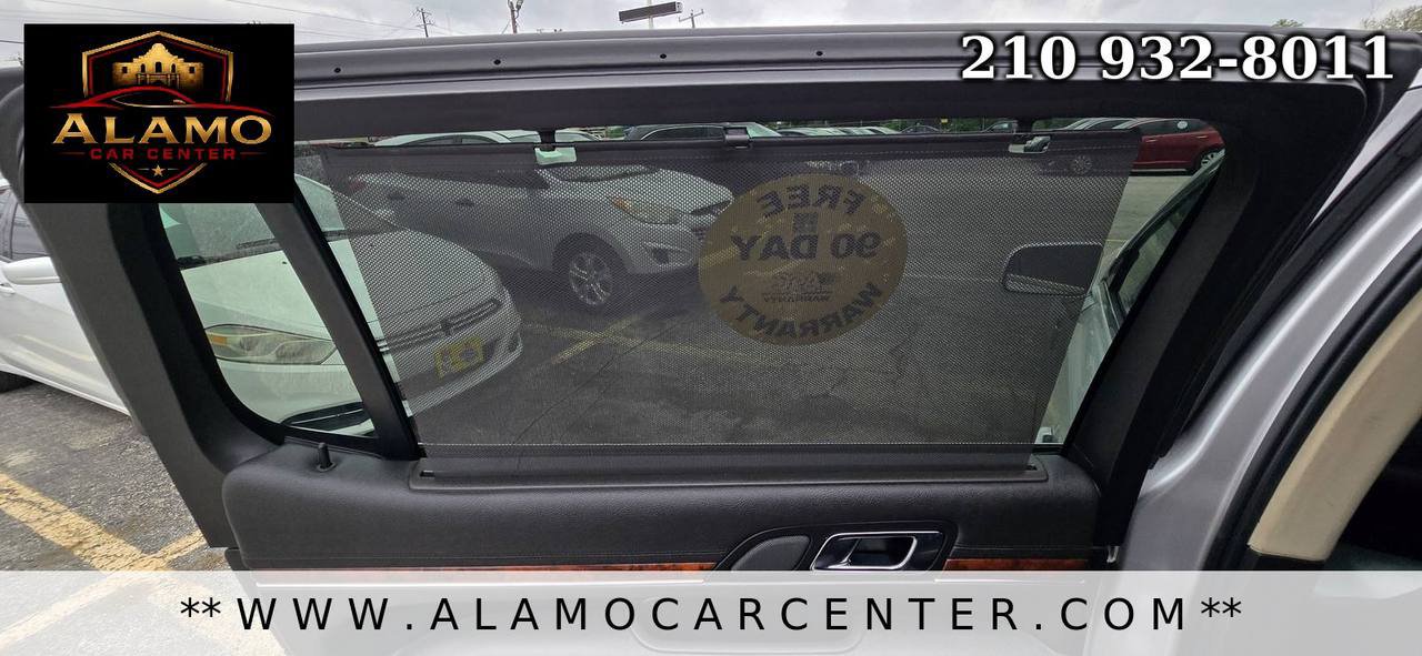 Used 2015 Lincoln MKT AWD w/ Equipment Group 201A image 39