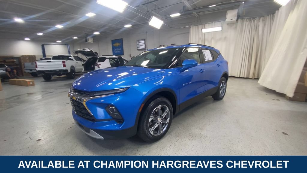 Used 2024 Chevrolet Blazer LT w/ Convenience Package FWD image 5
